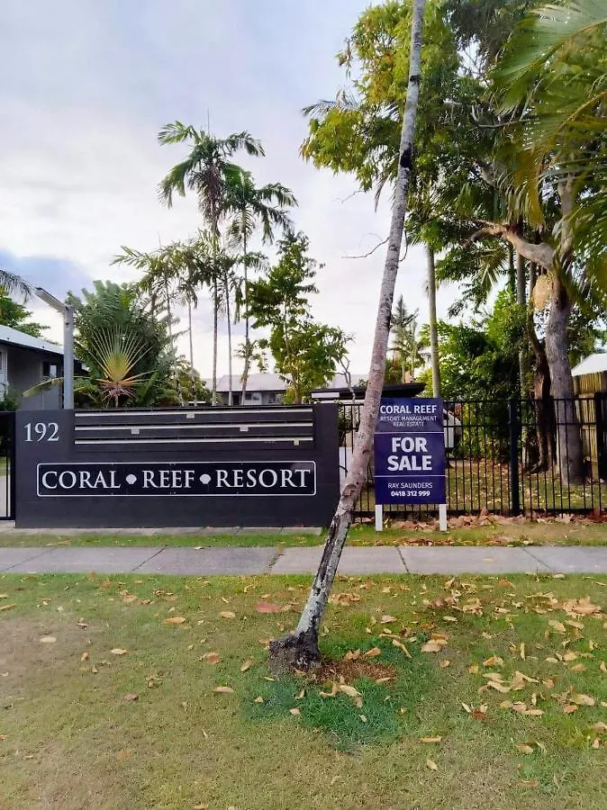 アパートホテル Coral Reef Resort ケアンズ